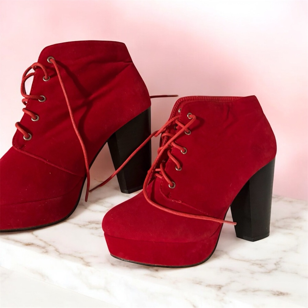 Forever 21 Scarlet Lace-Up Heeled Boots